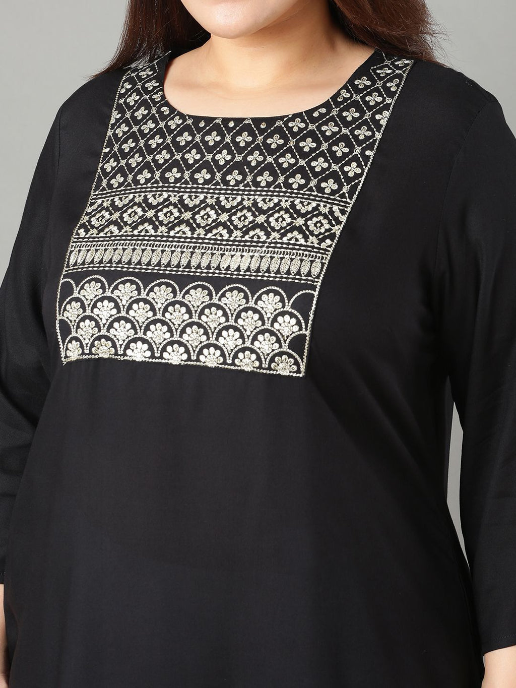 Sztori Plus Size Floral Yoke Design Sequinned Straight Kurta | Grocsy