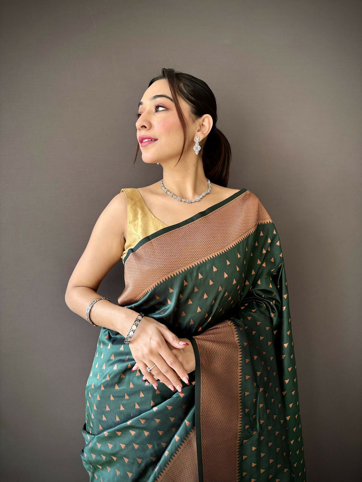 Joban Fashion Green Jacquard Butti Soft Lichi Silk Paithani Saree | Grocsy