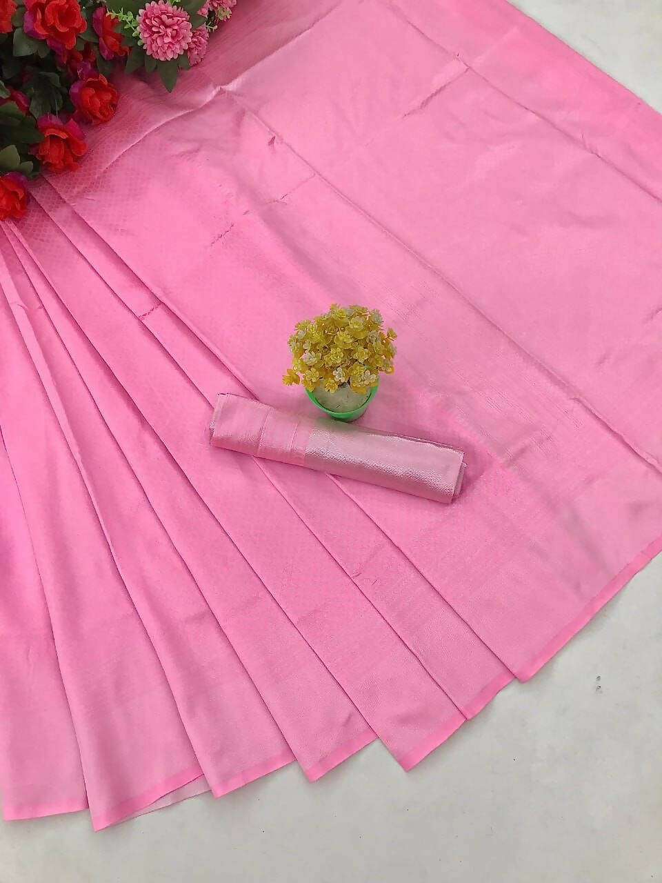 DEIANA'S Beautiful Designer Golden zari Soft Lichi Silk Saree - Baby pink | Grocsy