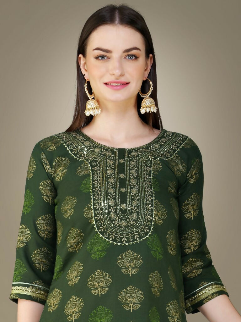 Jyoti Fashion Women's Dark Green Cotton Magic Slub Embroidery & Sequence work Kurta with Trouser & Dupatta | Grocsy