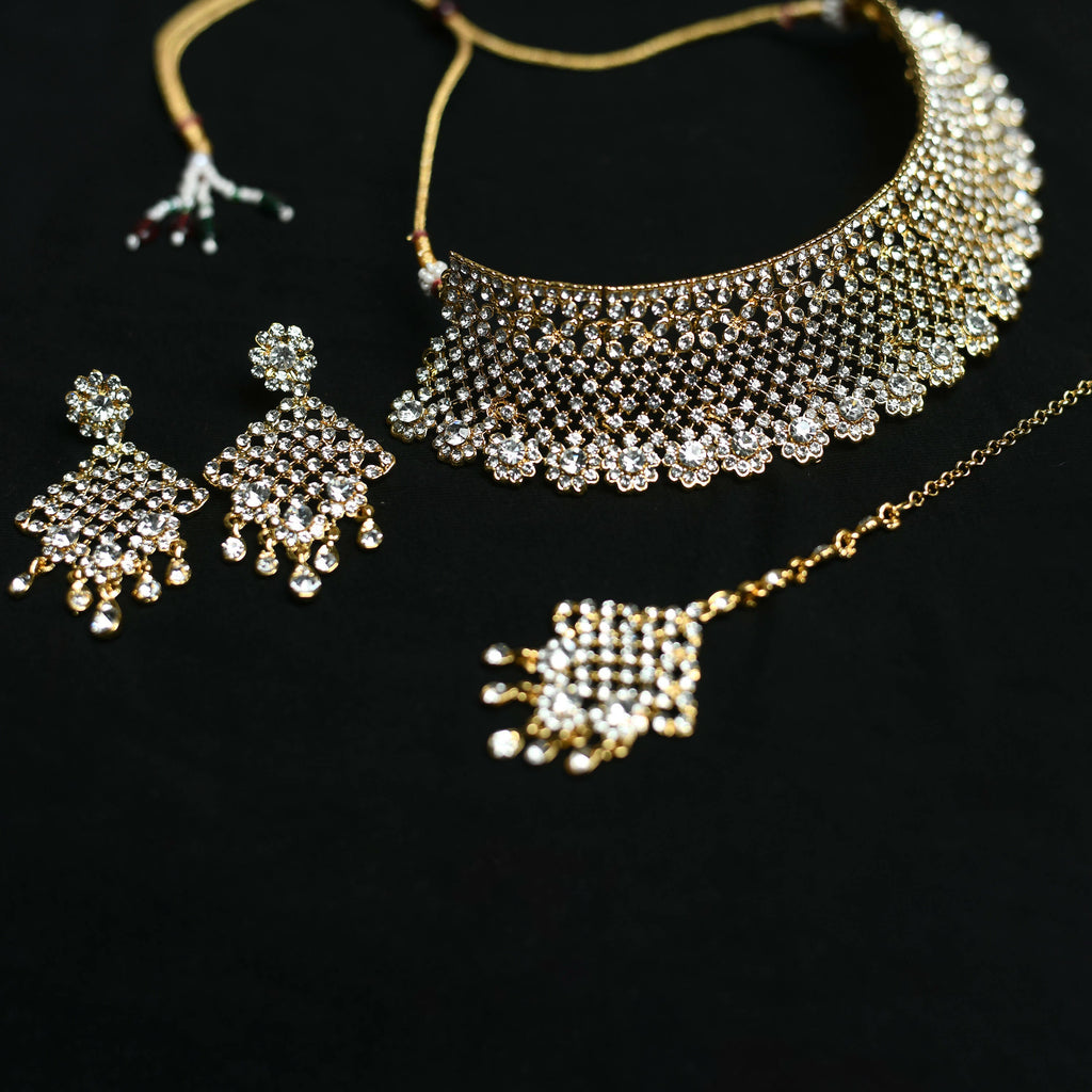 Mominos Fashion Johar Kamal Traditional Rajwadi Design Heavy Golden Colour Necklace Set | Grocsy