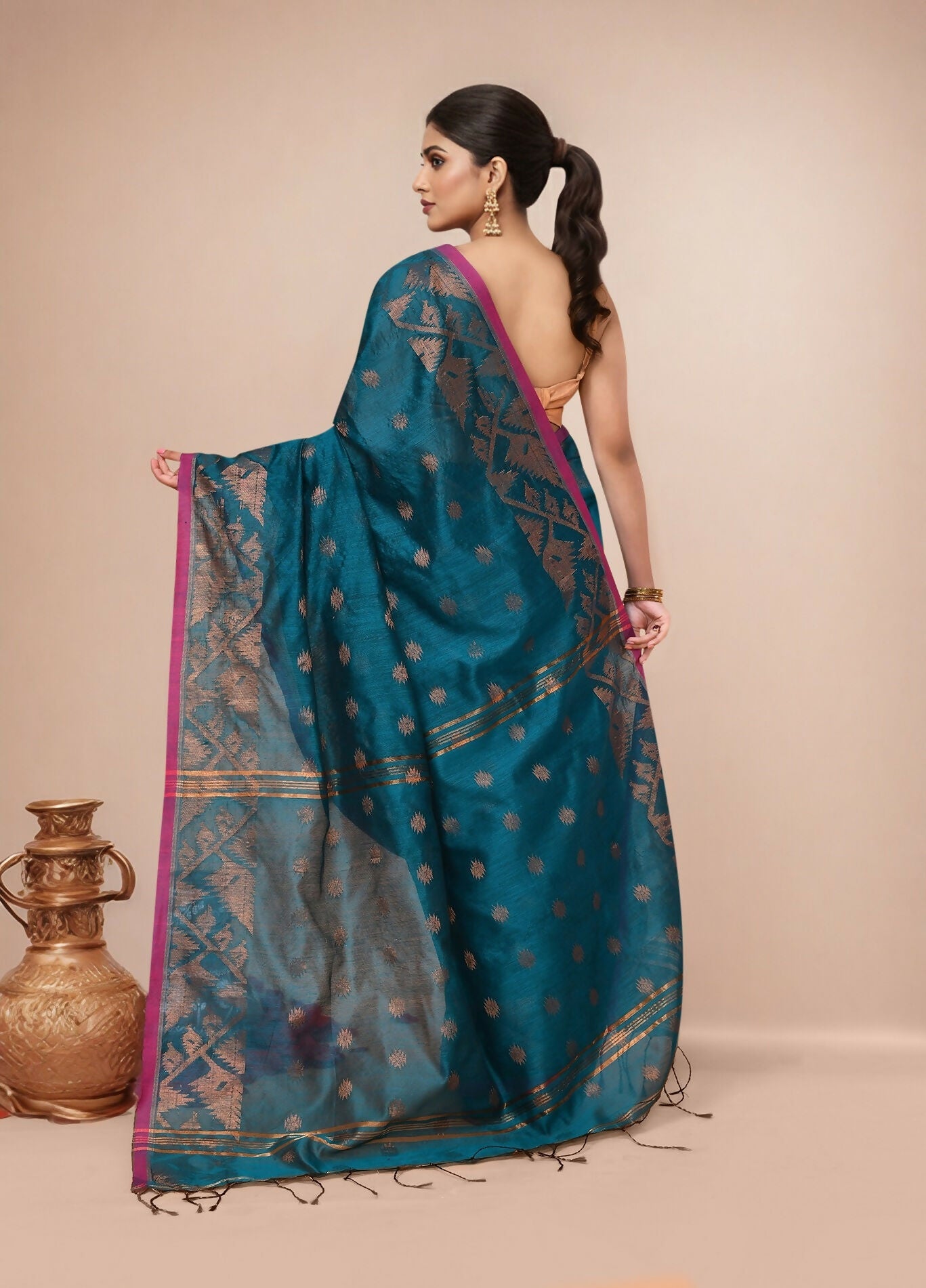 Joban Fashion Aqua Blue Cotton Blend Handloom Saree | Grocsy