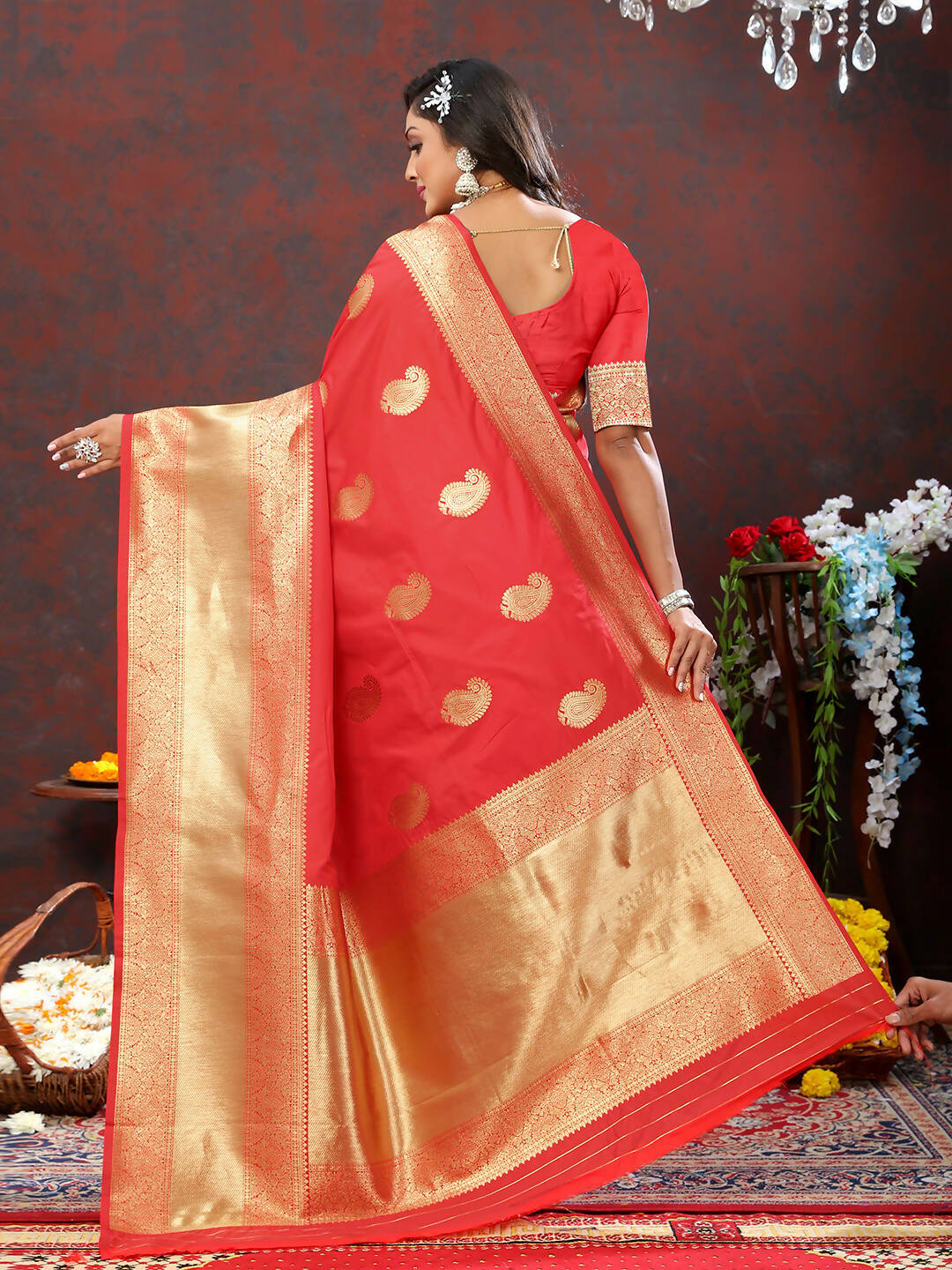 Lorenvalley Fashion Red Soft Silk Woven Design Gold Zari Weaving Saree | Grocsy