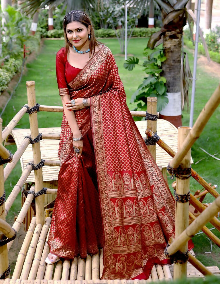 Partywear Designer Red Banarasi Silk Fancy Saree - Starwalk | Grocsy