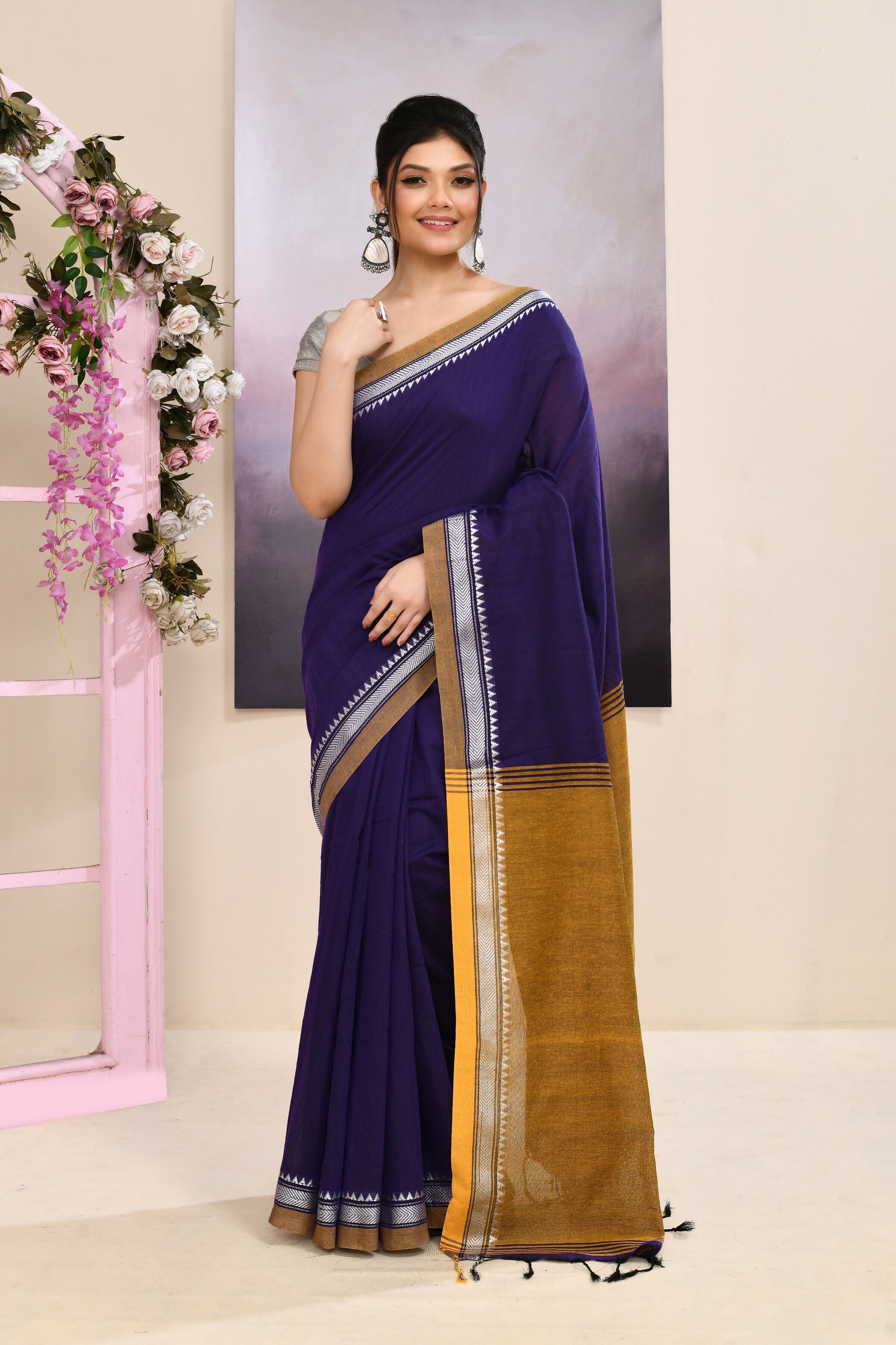 Piyari Fashion Women's Purple Embellished Cotton Blend Jamdani Saree | Grocsy