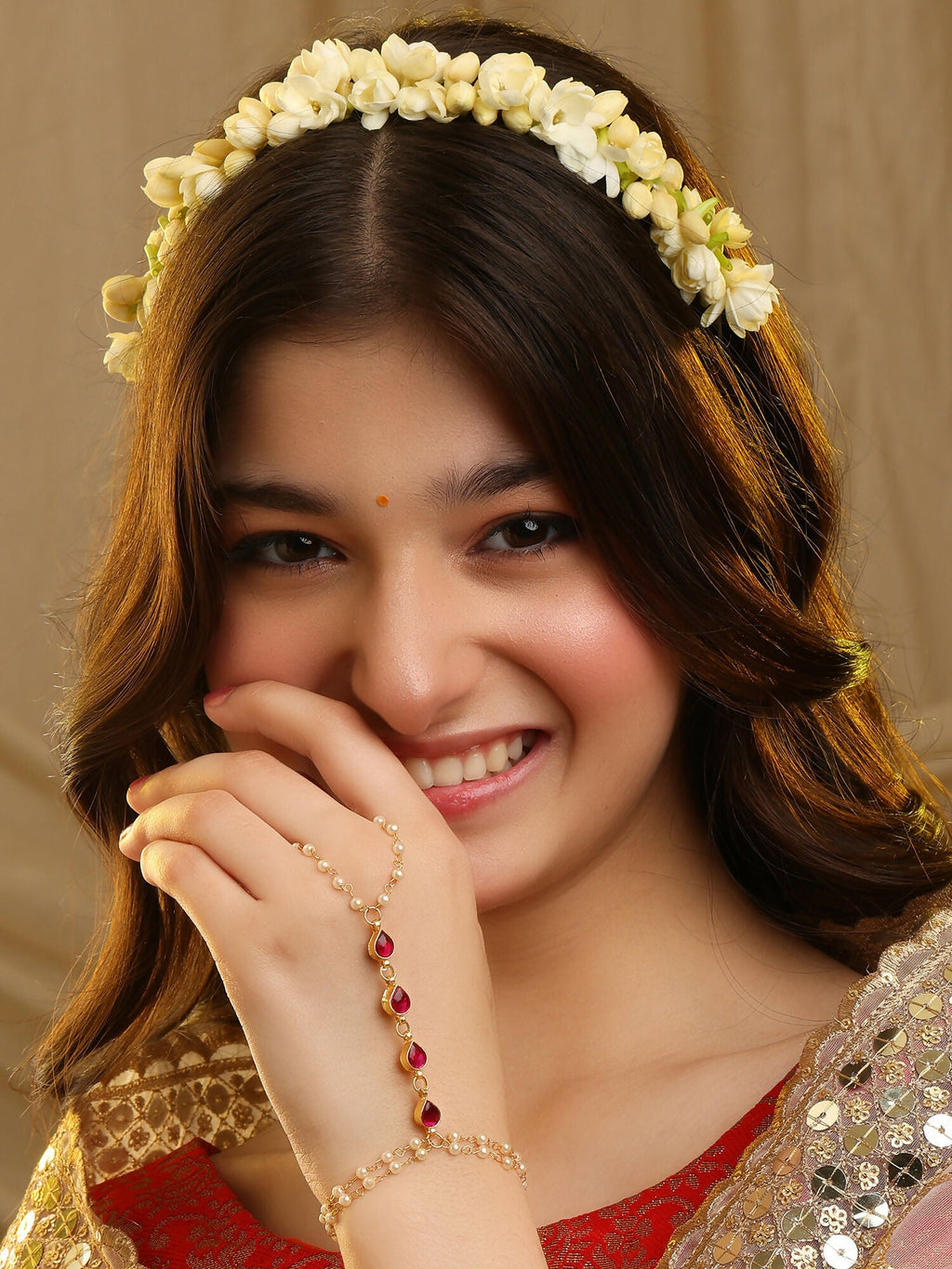 Ruby Raang Mannat Pearl Haath Phool | Grocsy