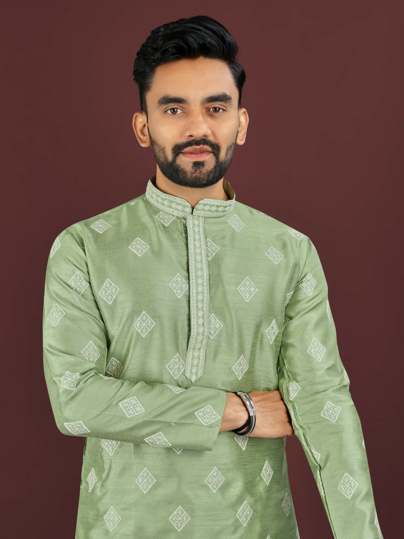 Anaita Green Embroidered Silk Straight Kurta | Grocsy
