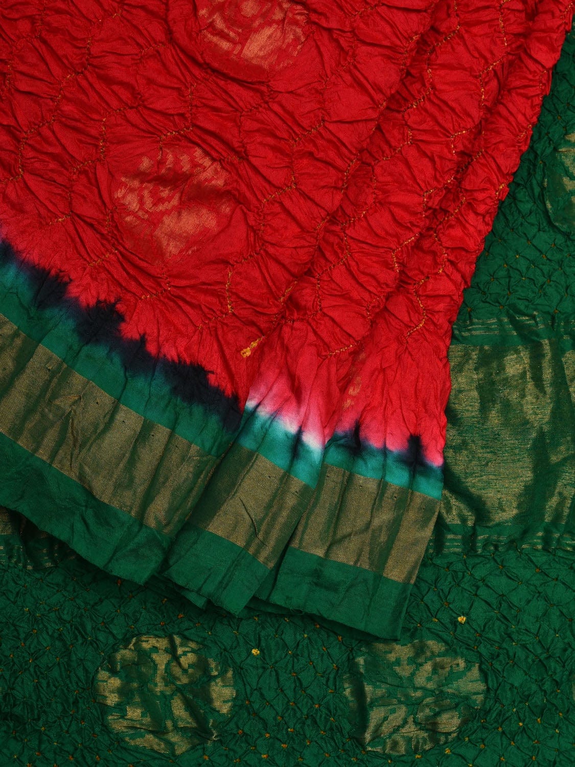 Red and Green Bandhani Uppada Silk Handloom Saree with Nilambari Buta Design - Global Threads | Grocsy