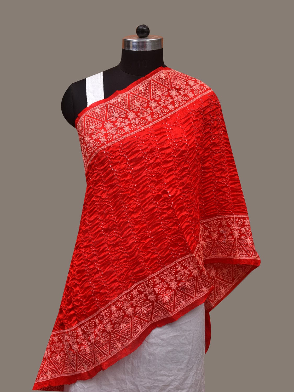 Red Bandhani Silk Stole with Embroidary Work Design - Global Threads | Grocsy