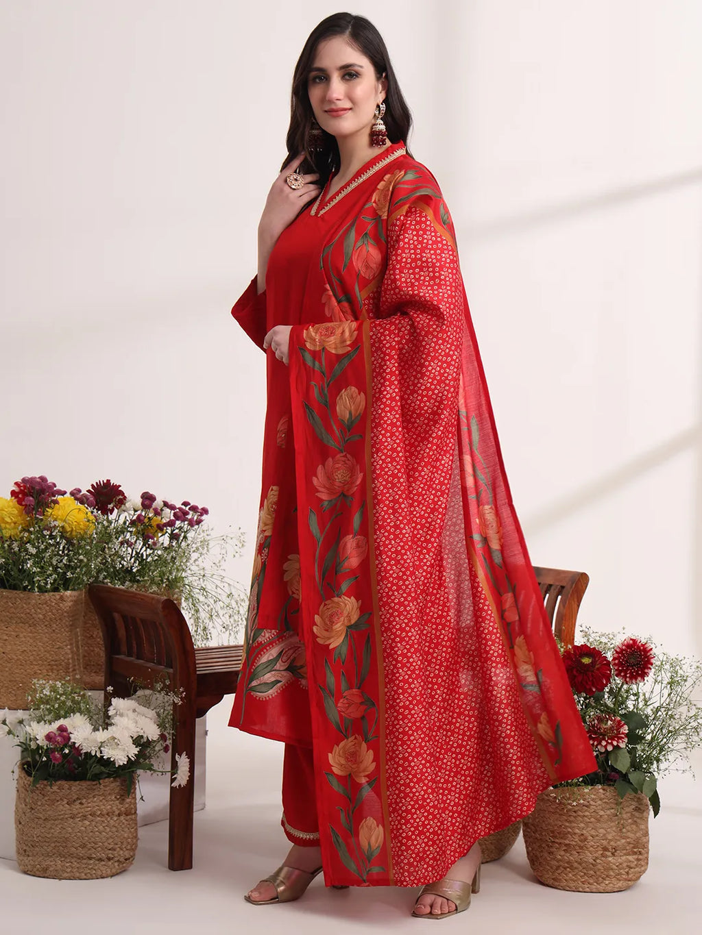Yufta Red Floral Lace Work Straight Kurta And Trouser With Dupatta Set | Grocsy