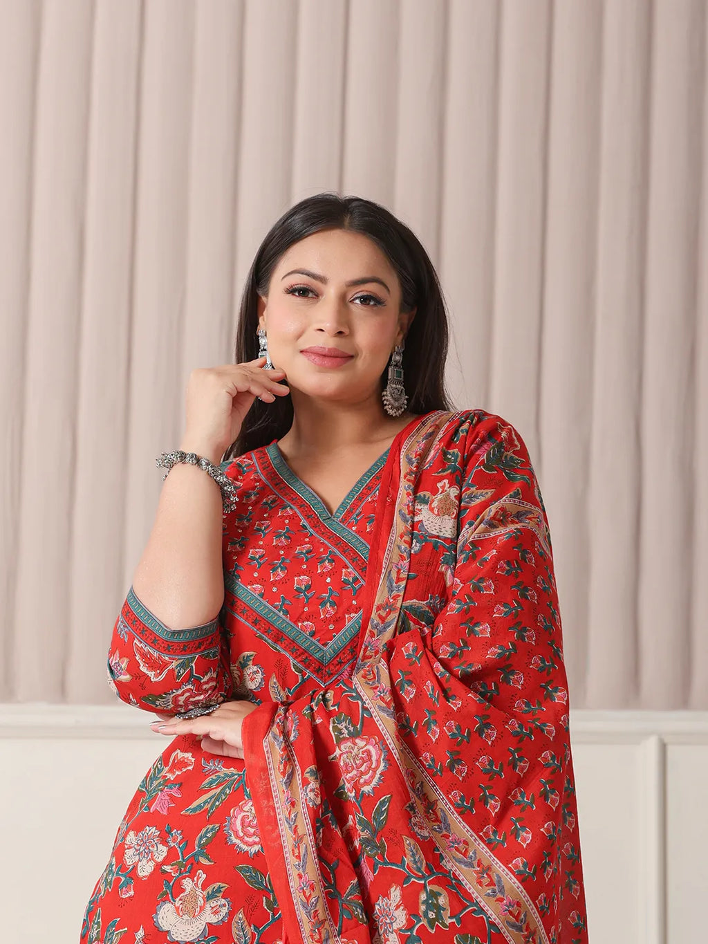 Yufta Red Floral Print Cotton Cutdana Work Plus Size Kurta Set With Pant & Dupatta | Grocsy