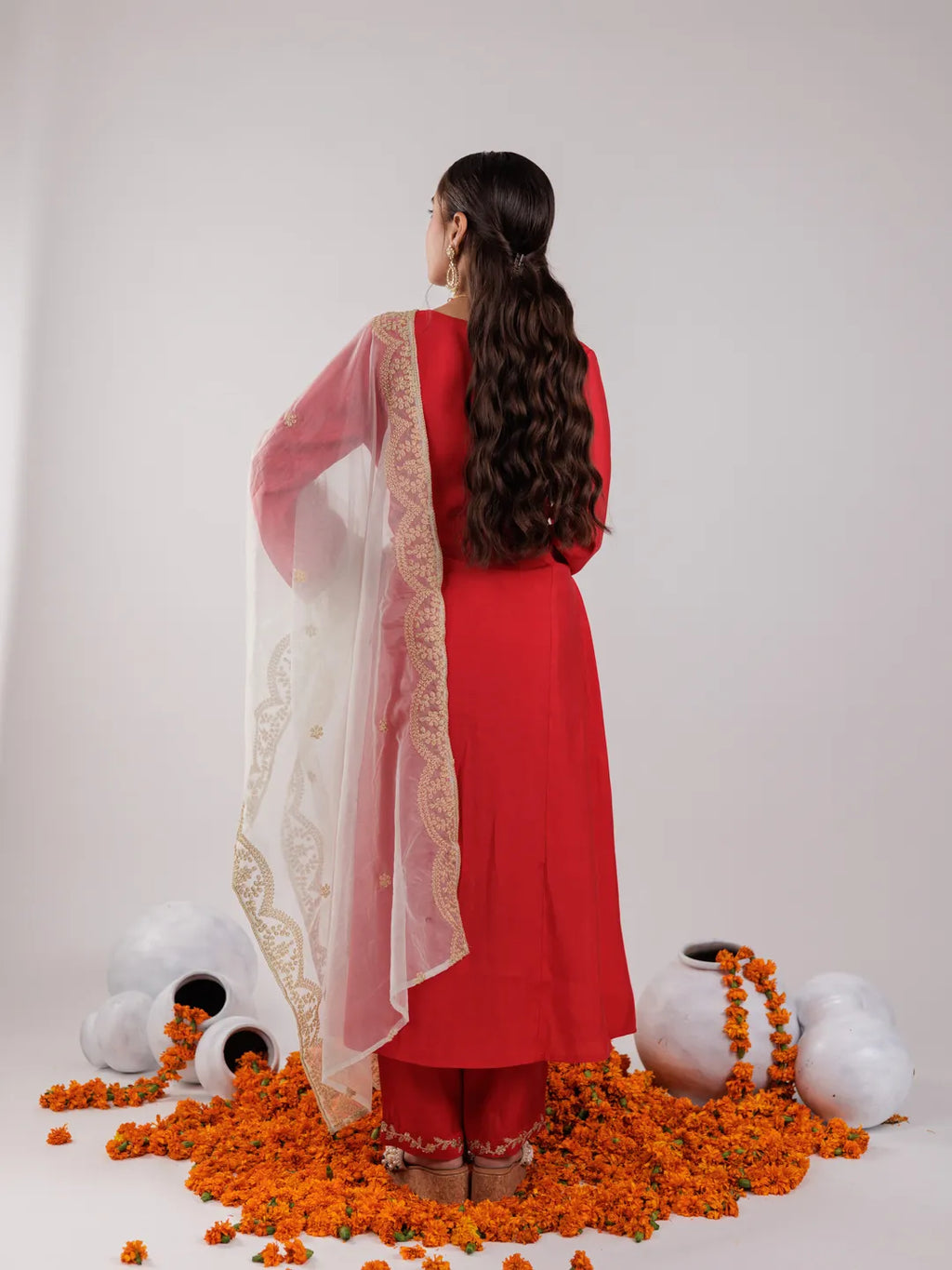 Yufta Red Silk Embroidered Kurta Dupatta Set | Grocsy