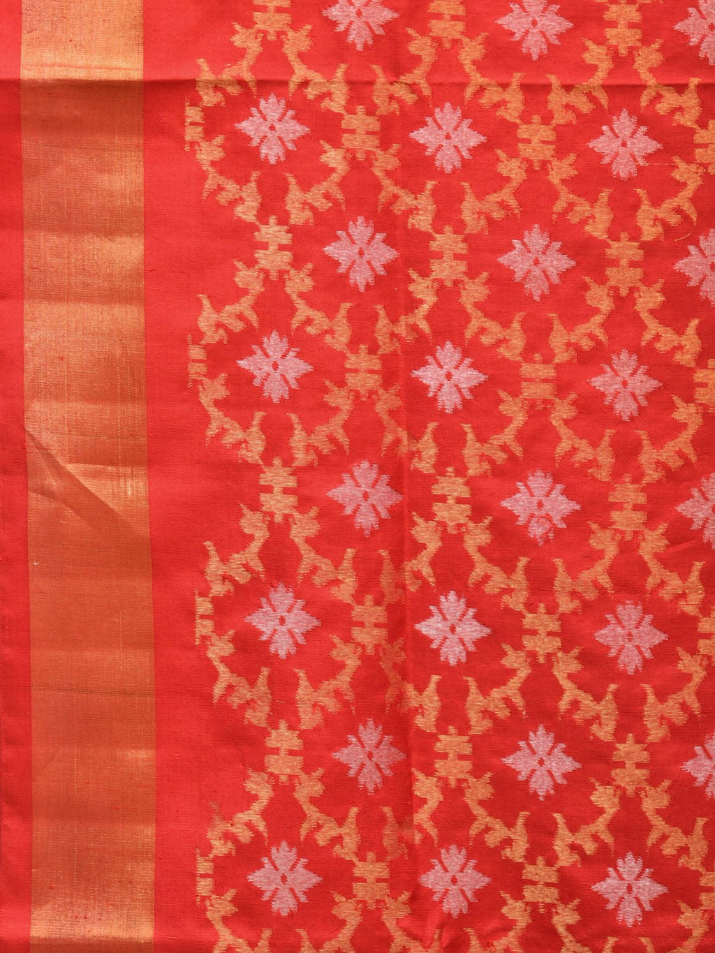 Red Uppada Silk Handloom Saree with All Over Jamdani Design - Global Threads | Grocsy