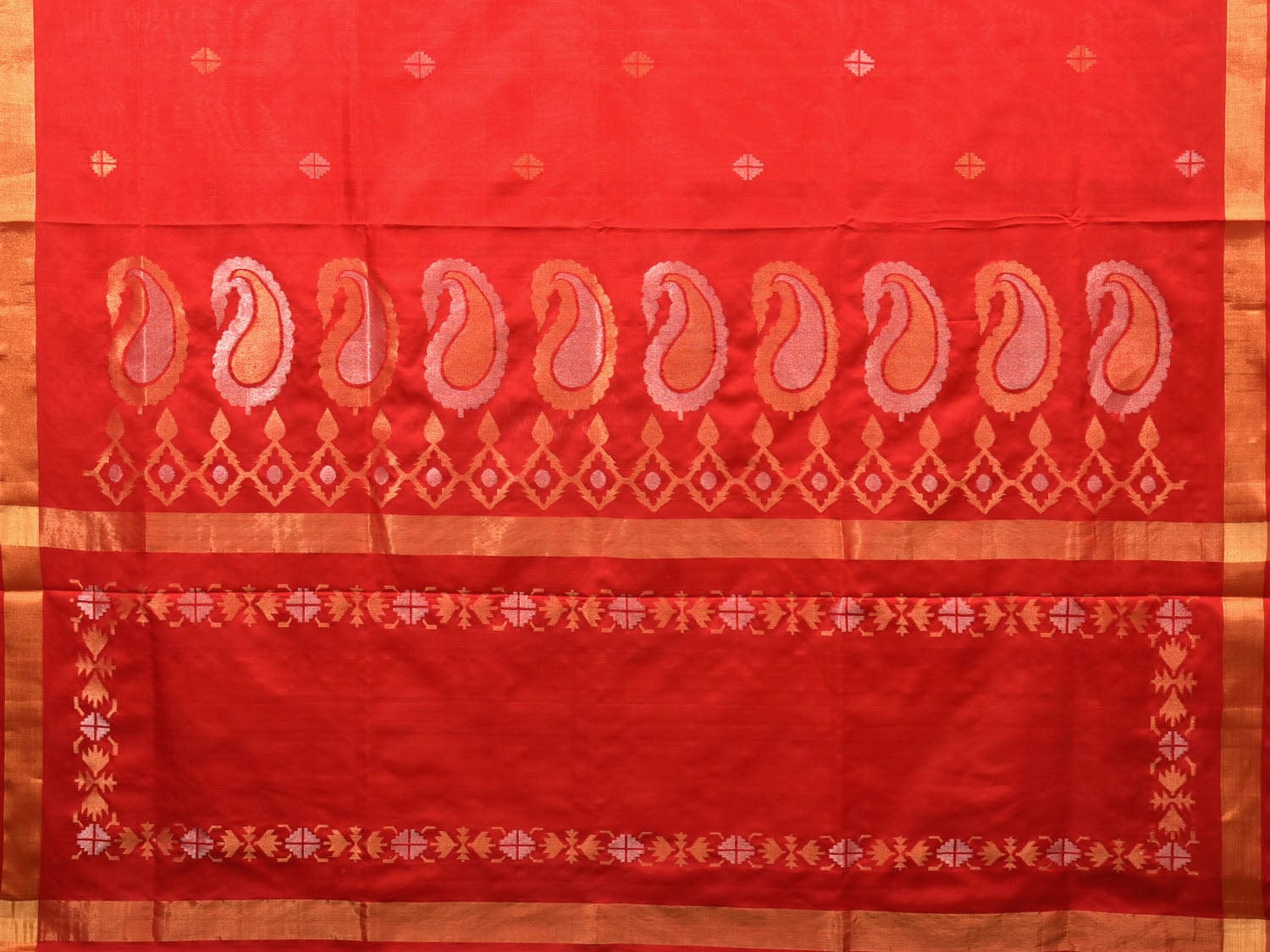 Red Uppada Silk Handloom Saree with Mango Pallu Design - Global Threads | Grocsy