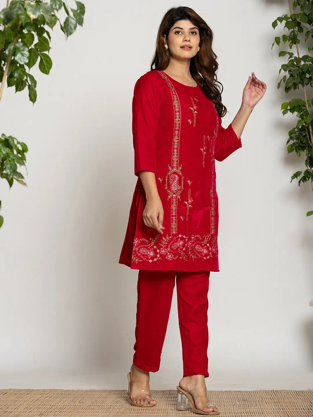 Yufta Pink Velvet Embroidered Tunic Co-Ord Set With Cotton Lining | Grocsy