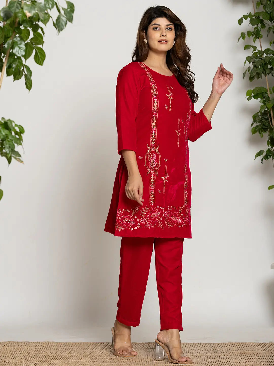 Yufta Pink Velvet Embroidered Tunic Co-Ord Set With Cotton Lining | Grocsy