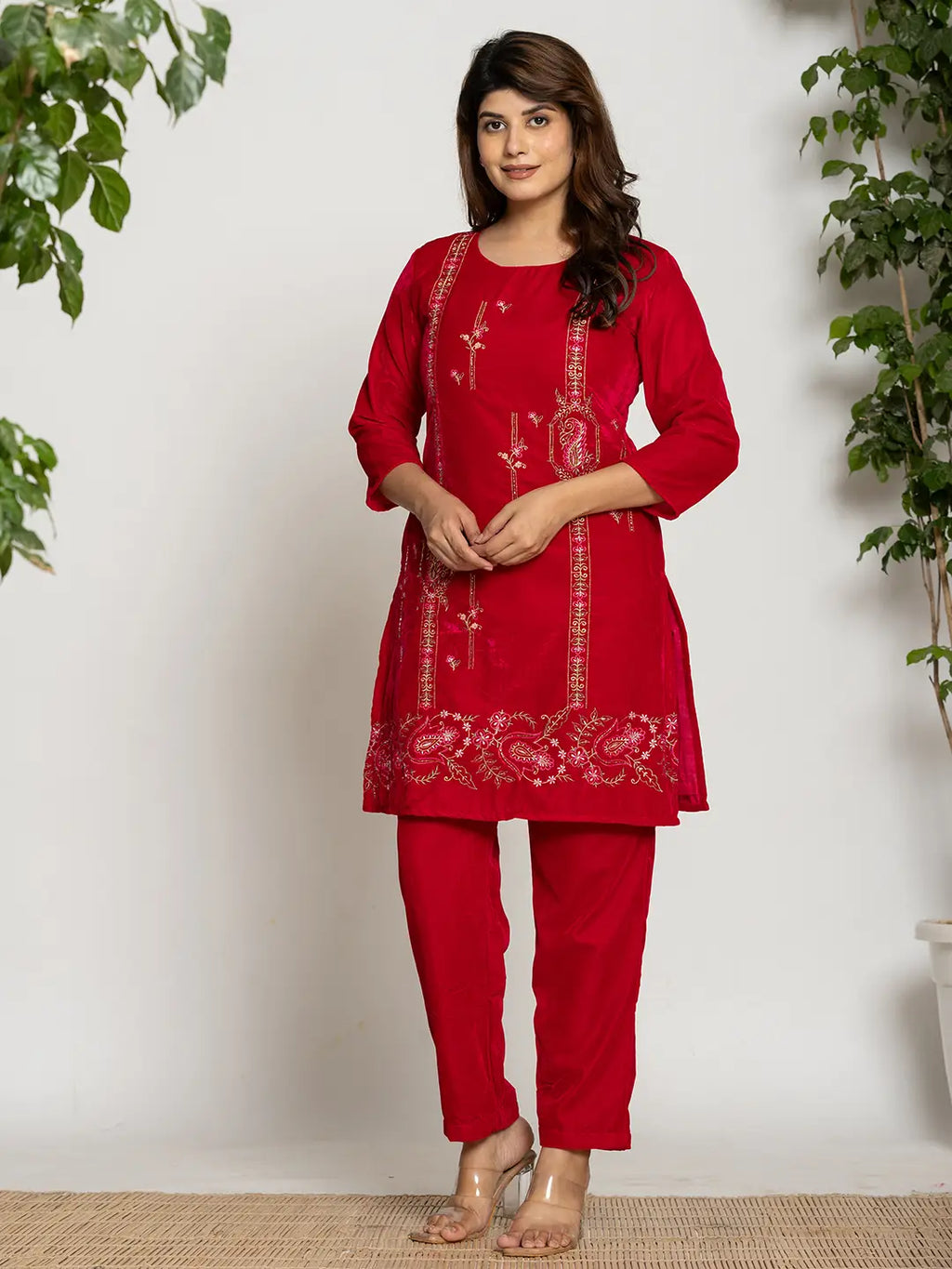 Yufta Pink Velvet Embroidered Tunic Co-Ord Set With Cotton Lining | Grocsy