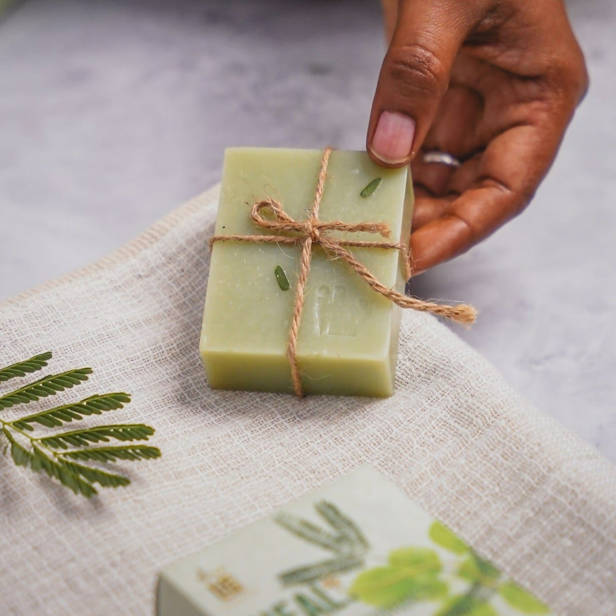 Isha Life Heal. Arappu And Kuppaimeni With Citronella Handcrafted Soap | Grocsy