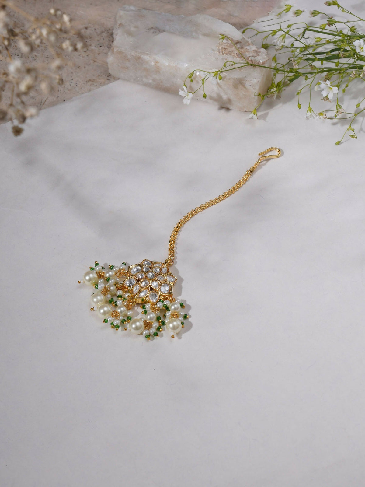 Kundan Maang Tikka (Gold) - Ruby Raang | Grocsy
