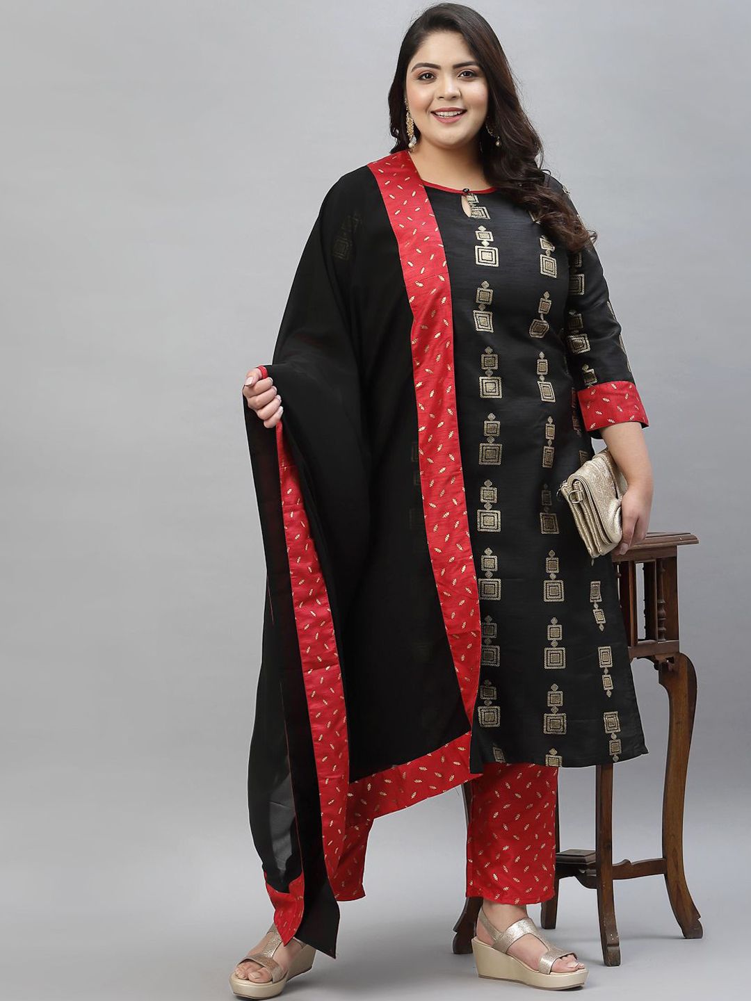 Sztori Plus Size Geometric Printed Straight Kurta With Trousers & Dupatta | Grocsy