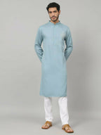 Cotton Kurta With Single Motif Embroidery by Hilo Design | Grocsy
