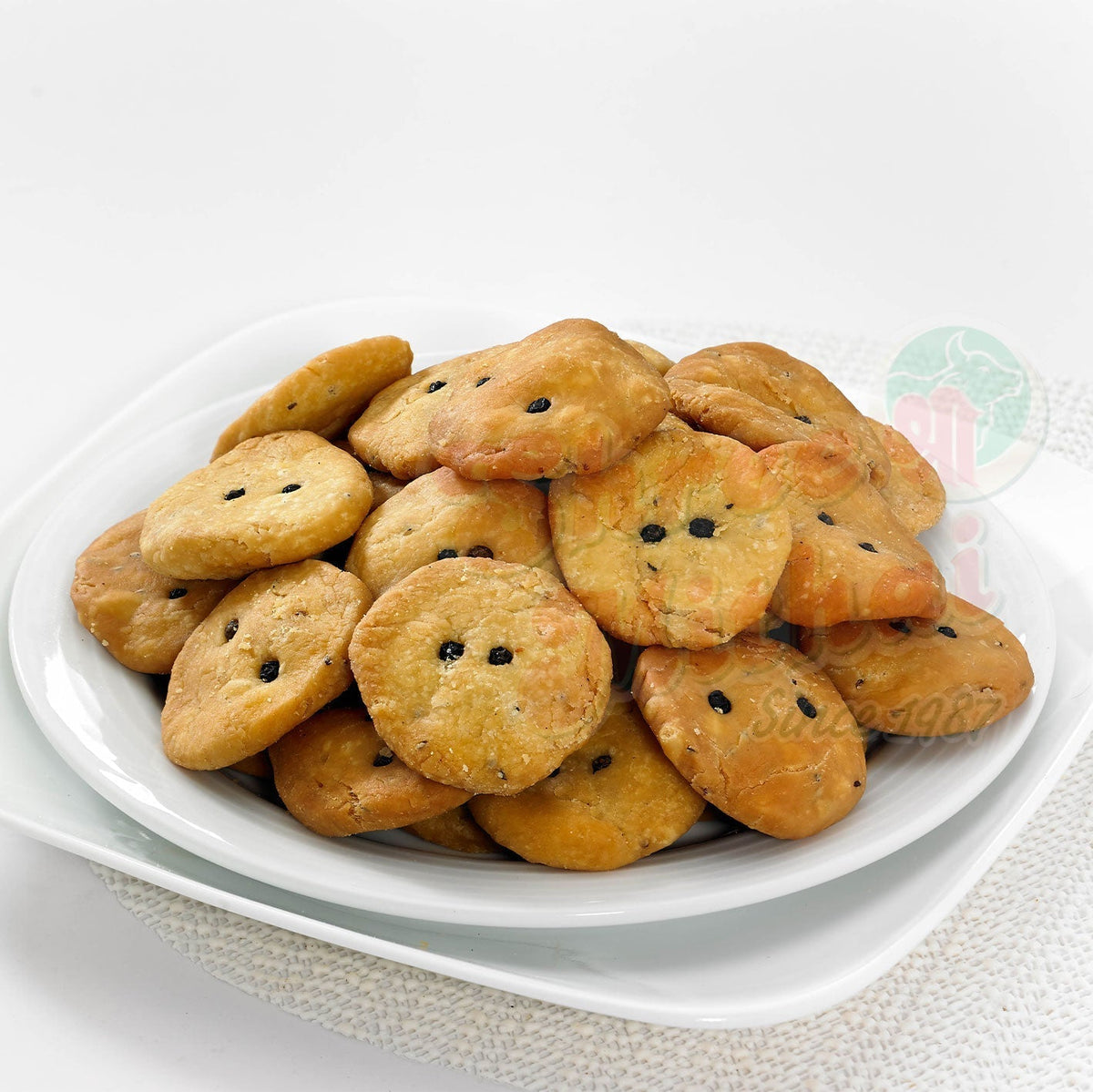 Shree Mithai Round Mathri | Grocsy