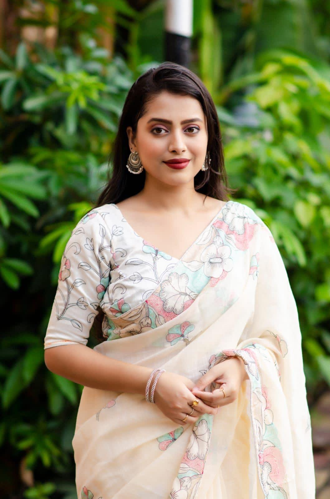 Offwhite Pure Linen Ethnic Motifs Saree with Unstitched Blouse - A2M | Grocsy