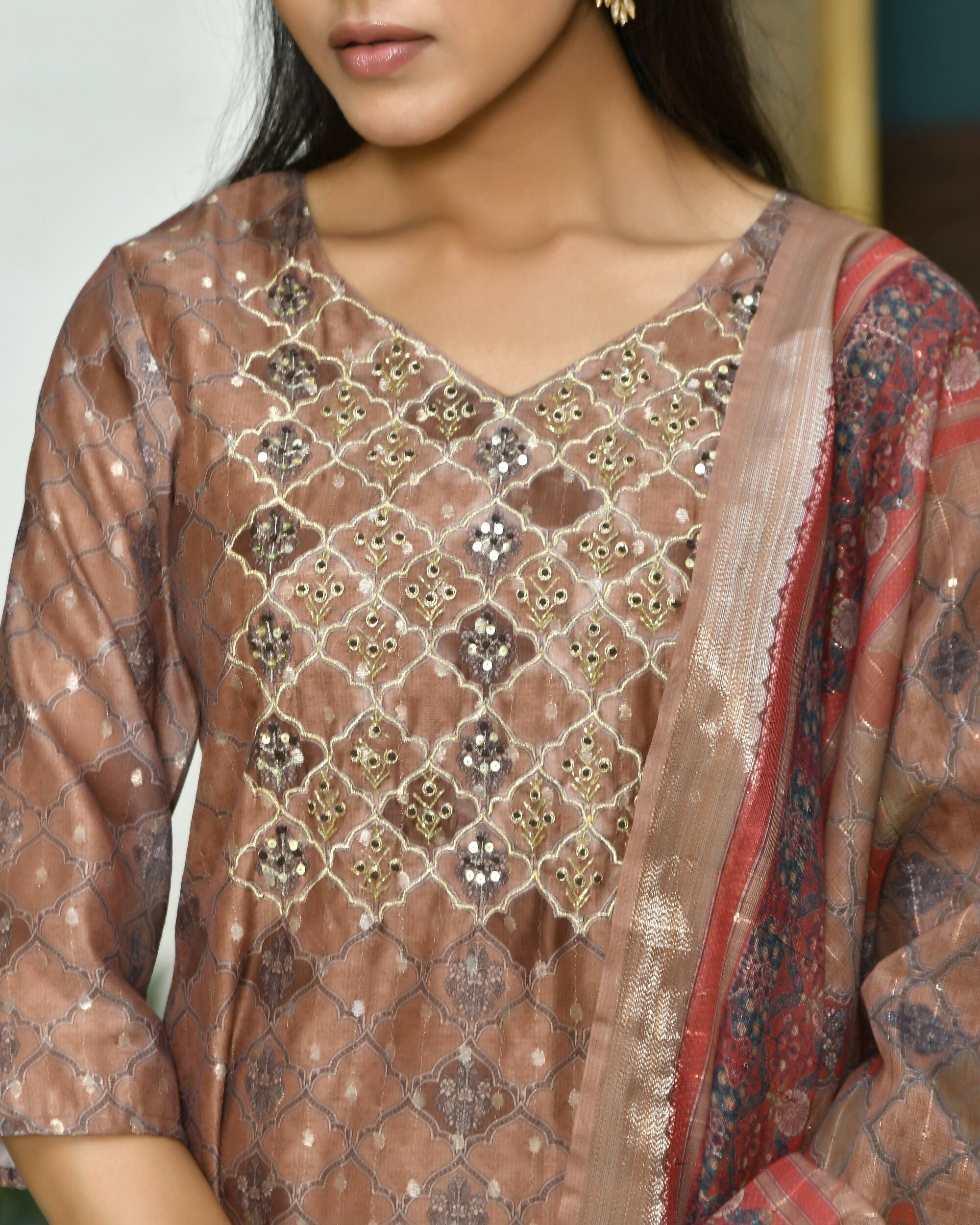 Vaasva Women's Chanderi Printed Suit Set With Pant And Printed Dupatta | Grocsy