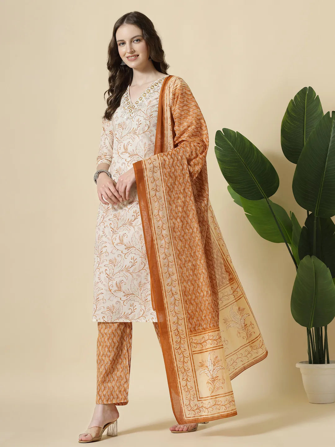 Yufta Rust Pure Cotton PaisleyThread Work Kurta Dupatta Pant Set | Grocsy