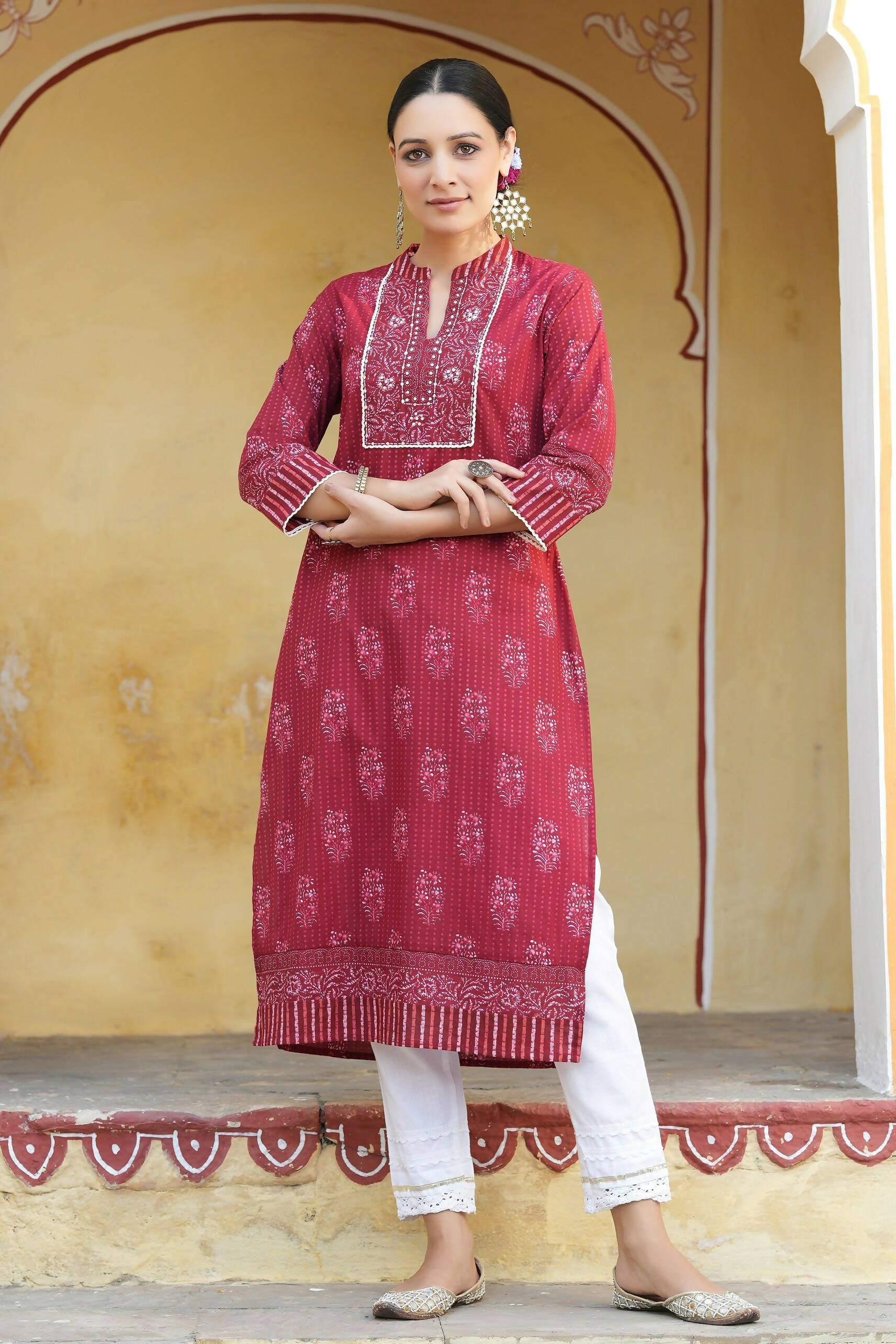 Juniper Women's Marron Cotton Cambric Floral Printed Straight Kurta | Grocsy