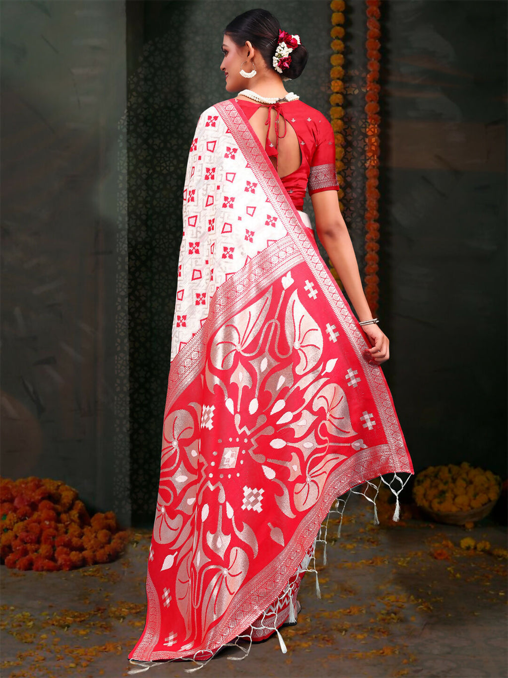 Shree Shyam Fashion Devistuti Red White Linen Cotton Saree | Grocsy