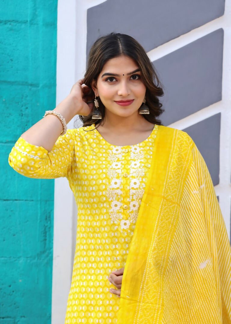 Alvano Printed Beautiful Straight Kurti with Pant and Dupatta set for Women and Girls (Yellow) | Grocsy