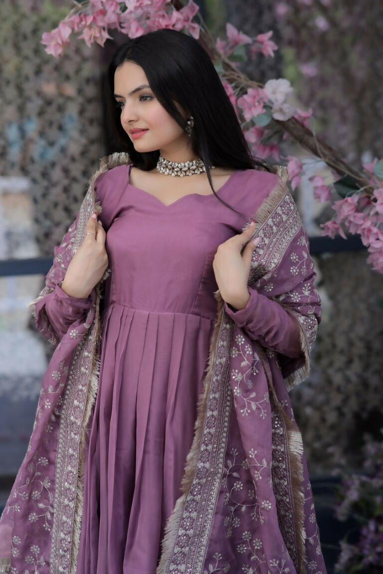 Jyoti Fashion Women's Onion Tabby Silk Designer Kurta with Trouser & Dupatta | Grocsy