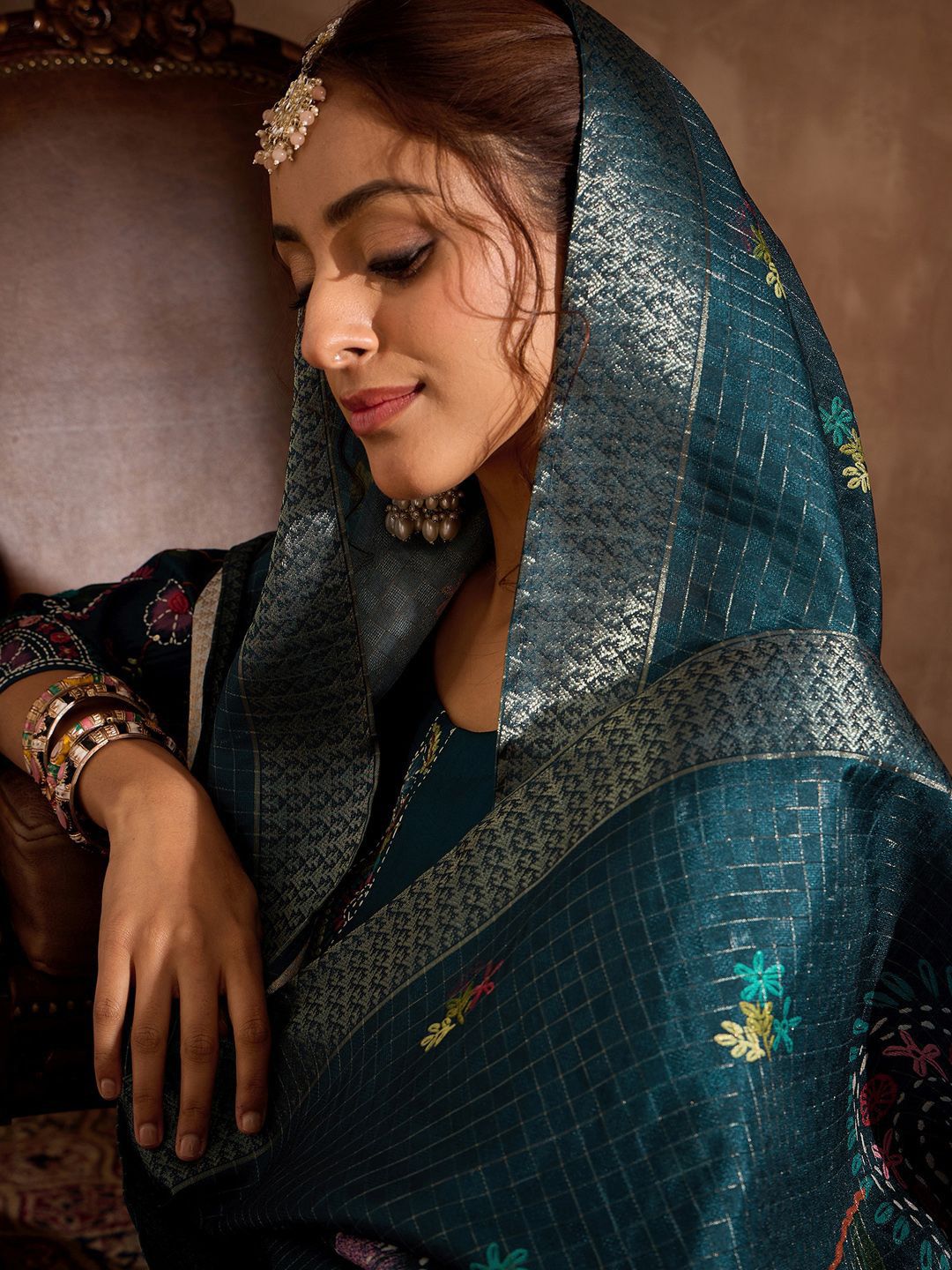 Indo Era Floral Embroidered Thread Work Straight Kurta With Trousers & Dupatta | Grocsy