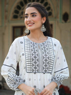 Juniper Women's White Rayon Staple Printed Straight Clothing Set | Grocsy