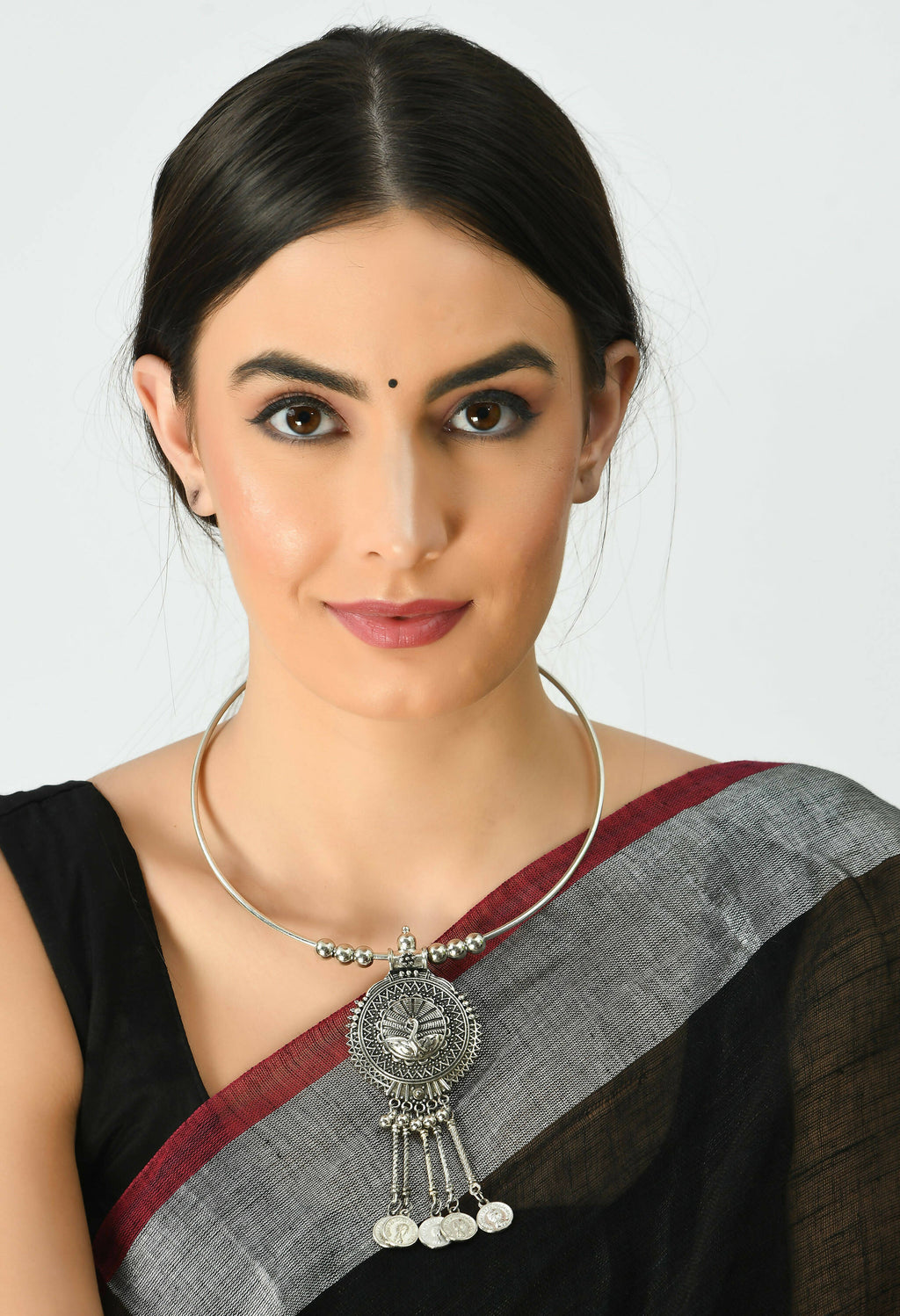 Mominos Fashion Johar Kamal Oxidised Silver-Plated Hasli Design Necklace Choker For Women | Grocsy