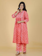 Aramya Pink Kantha Cotton Floral Panelled Kurta for Women | Grocsy