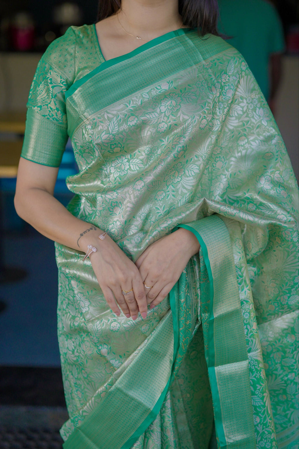 Prime Volt Bridal Kanchipuram Silk Saree with Rich Zari Weaving & Contrast Border-Green | Grocsy