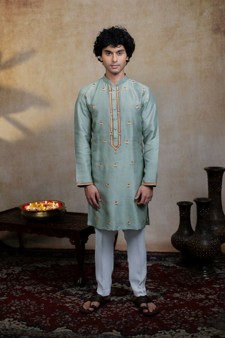 Falling Raw Silk Olive Green Kalika Kurta Set By Hilo Design | Grocsy