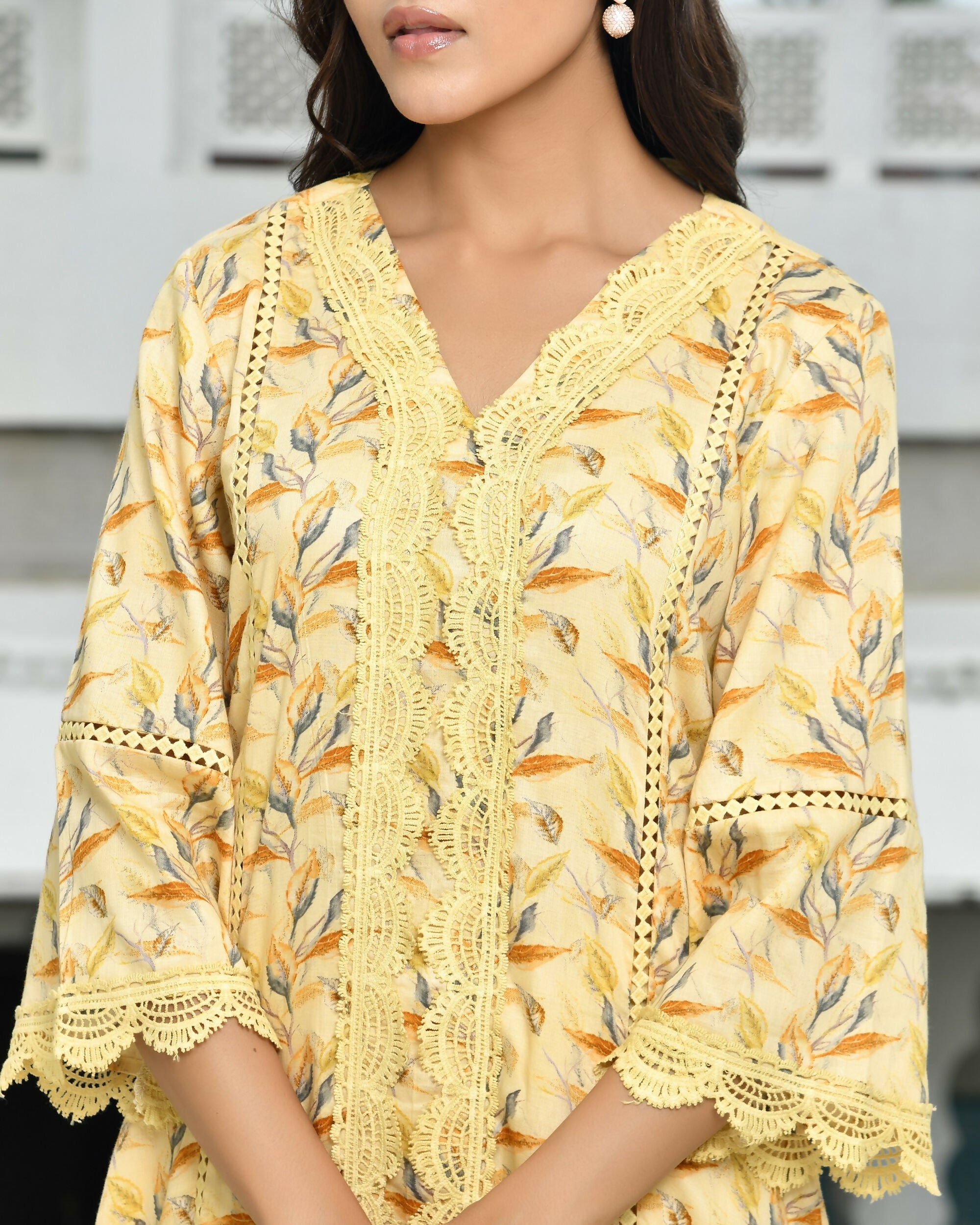 Vaasva Women's Yellow Cotton Printed Kurta Pant Set | Grocsy