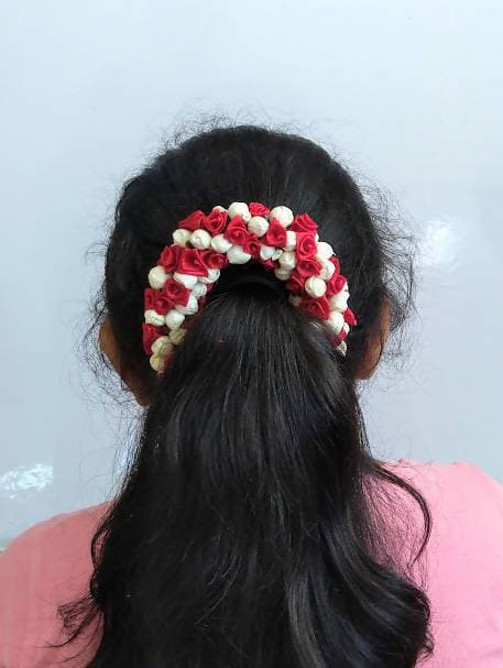 Maroon Gajra | Grocsy