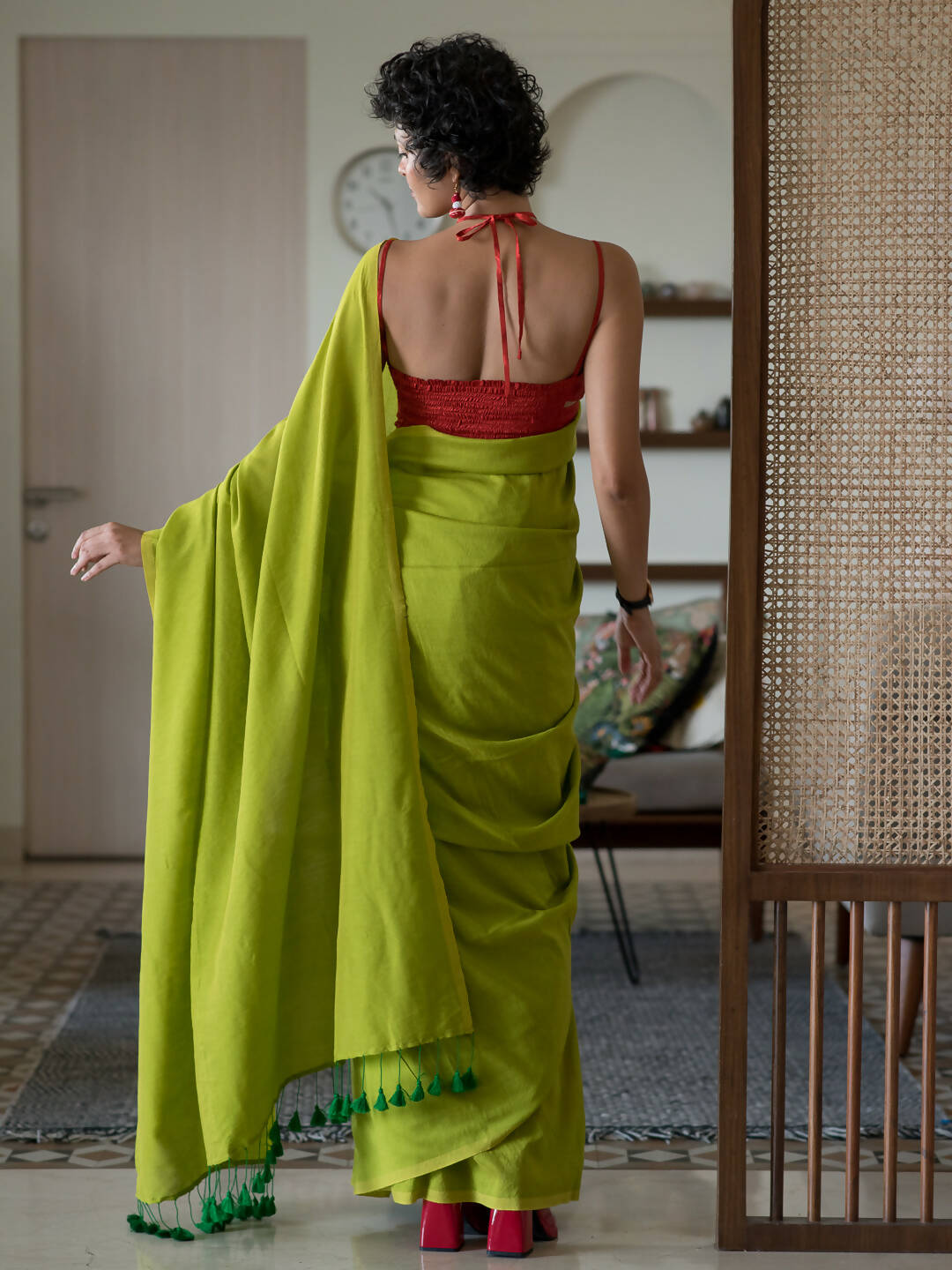 Suta Lime Green Solid Cotton Blend Saree | Grocsy