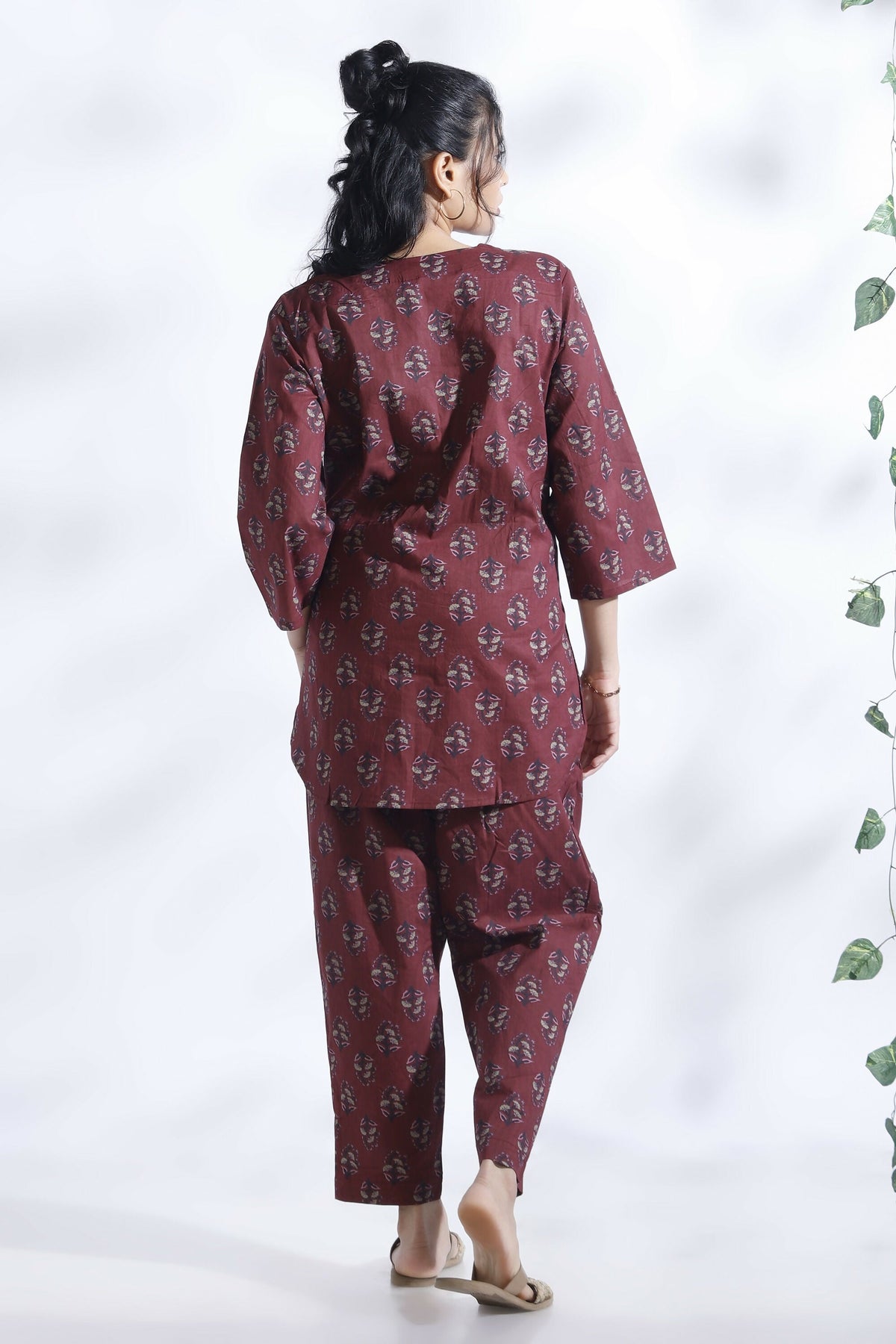 Breathables Butta Print Cotton Co-Ord Set – Wine | Grocsy