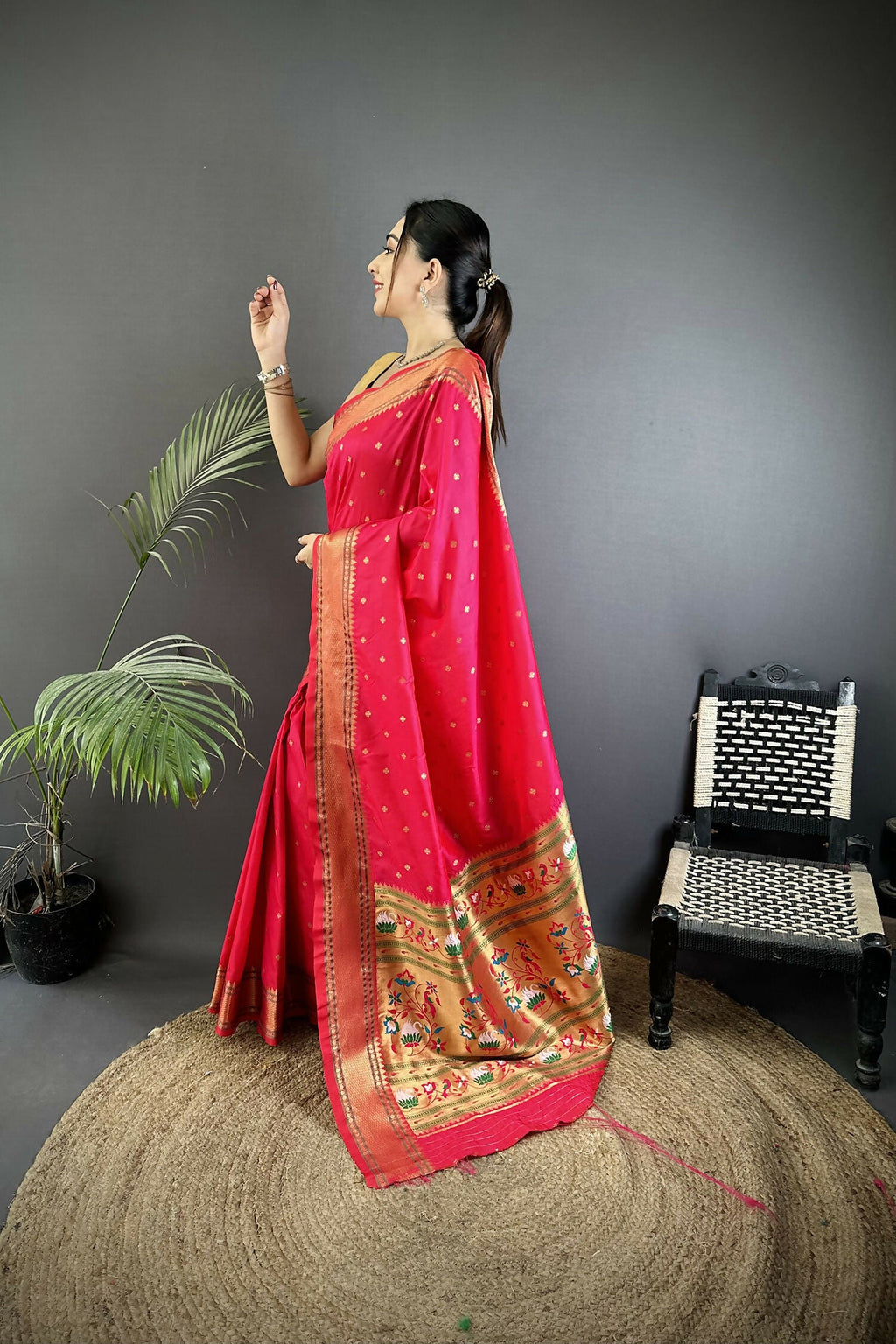 Joban Fashion Magenta Pink Butti Woven Soft Lichi Silk Paithani Saree | Grocsy