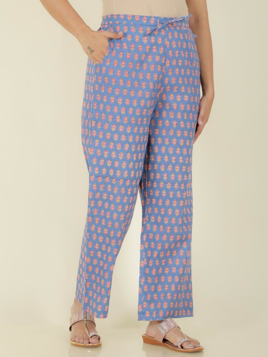 Aramya Straight Soft Cotton Floral Print Women's Kurta Set - Blue | Grocsy