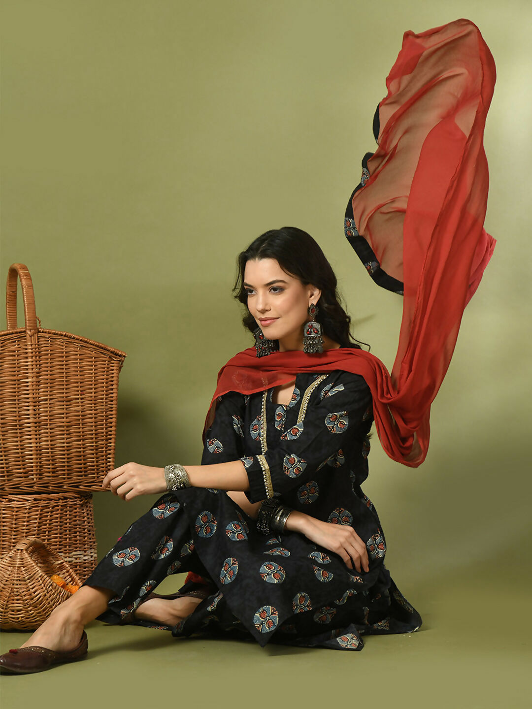 Myshka Women's Black Printed Cotton Straight Party Kurta Set With Dupatta | Grocsy