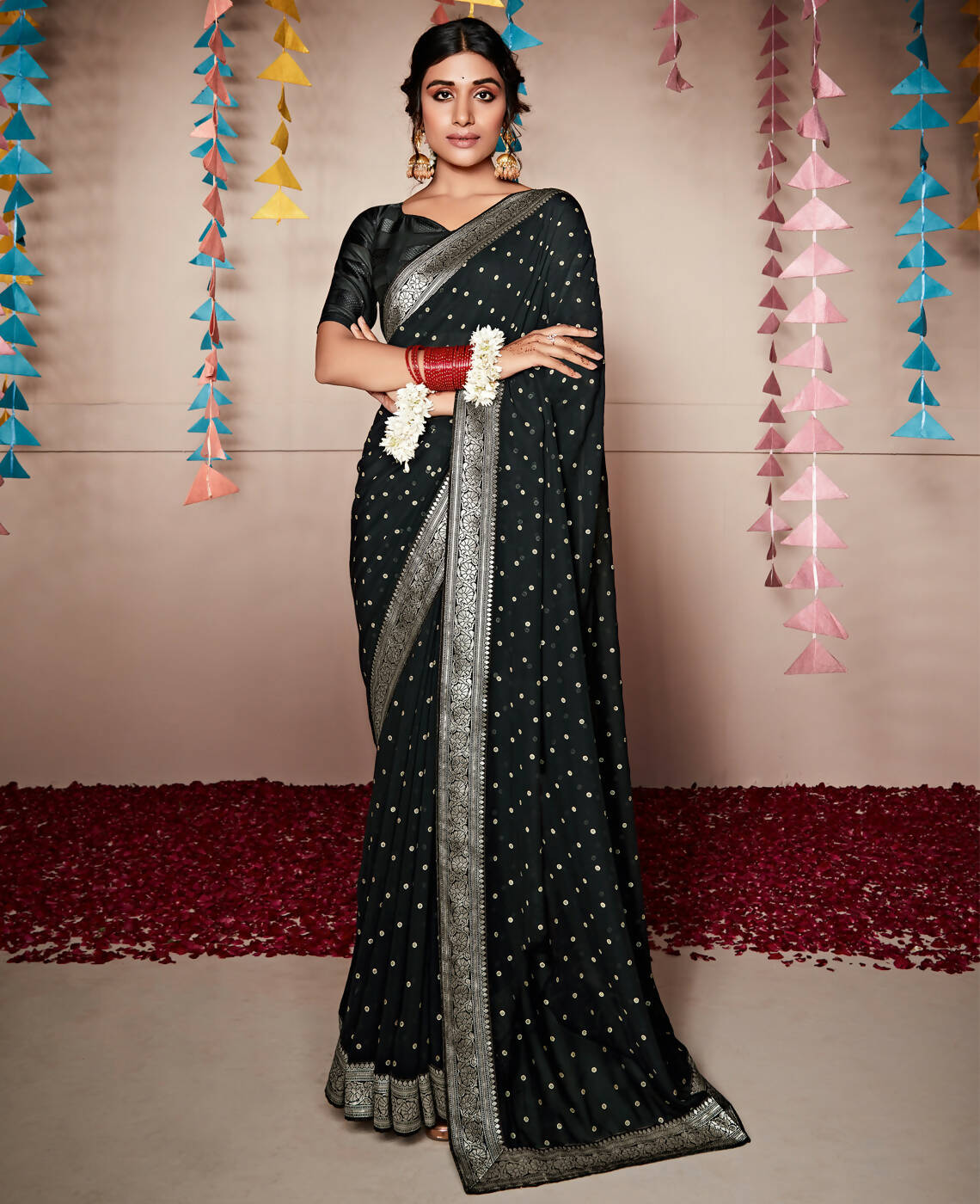 Black Georgette Foil Printed Saree With Unstitched Blouse Piece - Nitya | Grocsy