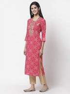 Myshka Women Red Viscose Printed 3/4 Sleeve Round Neck Kurta | Grocsy