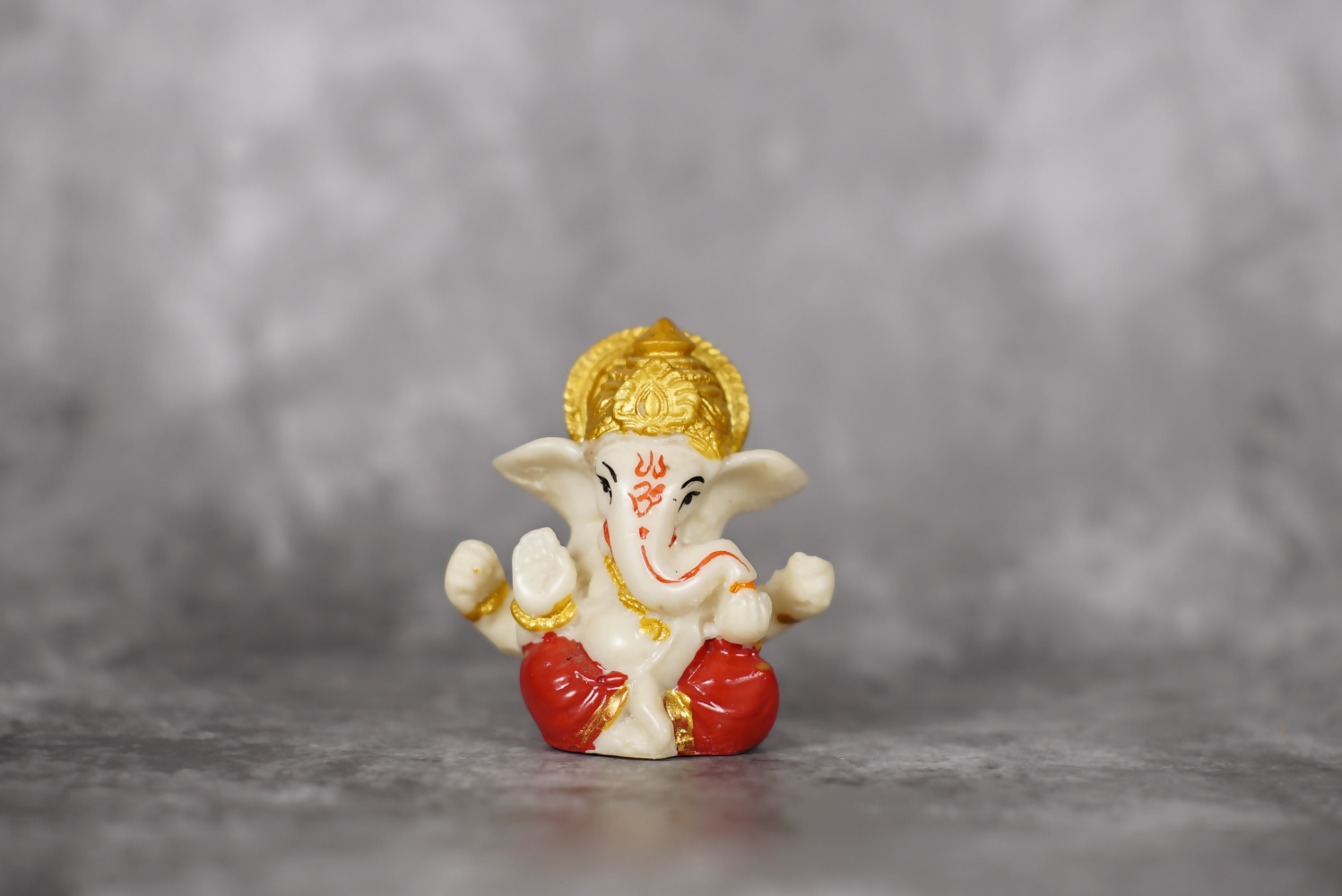Sri Rudra Car Dashbord Ganesh (SR 02036) | Grocsy