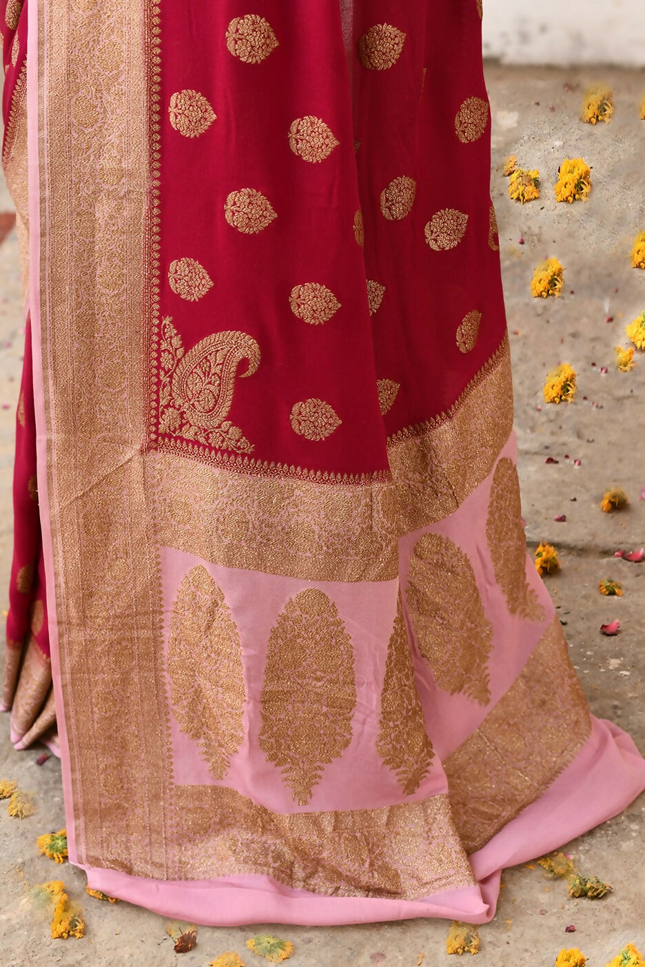 Joban Fashion Red Crepe Chiffon Pure Handloom Banarasi Silk Saree | Grocsy